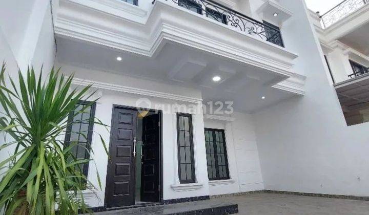 DIJUAL RUMAH MEWAH HARGA MURAH DEKAT PINTU TOL TB SIMATUPANG  1