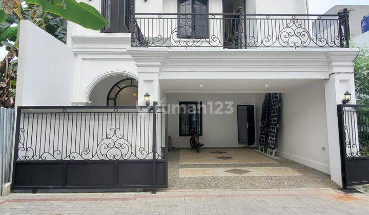 Dijual Rumah Mewah Classic Modern Pinggir Jalan Raya Dekat Tol Dan Stasiun  1