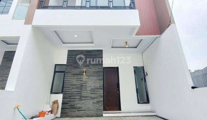 RUMAH SCANDINAVIAN 2 LANTAI TOWNHOUSE DEKAT TOL KUKUSAN  1