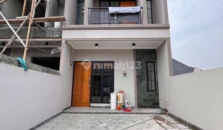 RUMAH SCANDINAVIAN 2 LANTAI TOWNHOUSE DEKAT TOL KUKUSAN  1