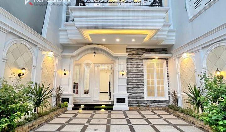 RUMAH MEWAH CLASSIC MODERN TOWNHOUSE DEKAT TOL  1