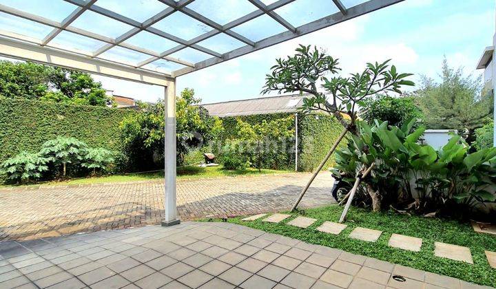 RUMAH MEWAH MINIMALIS MODERN TOWNHOUSE DEKAT TOL JORR  2