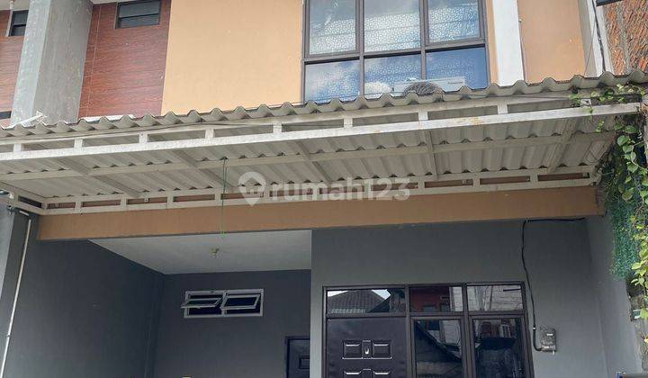 RUMAH MEWAH MINIMALIS TOWNHOUSE DEKAT TOL BRIGIF  1