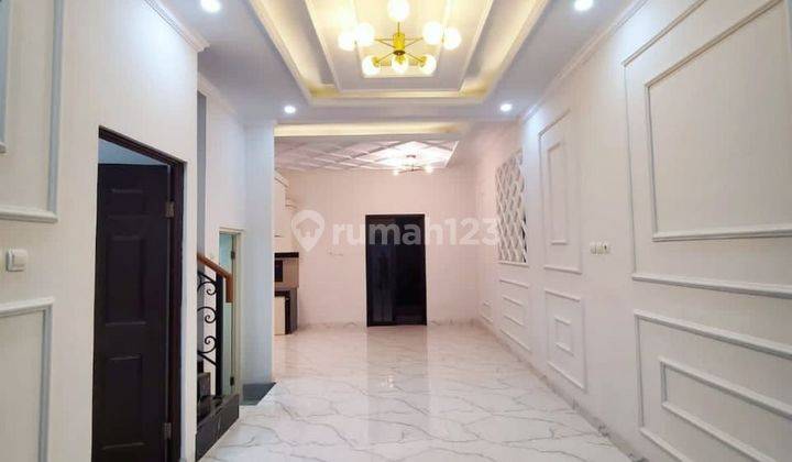 RUMAH MEWAH CLASSIC MODERN ROOFTOP TOWNHOUSE DEKAT TOL ANDARA  2