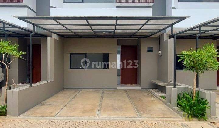 Rumah Mewah 2 Lantai Townhouse Dekat Mall Cinere  1