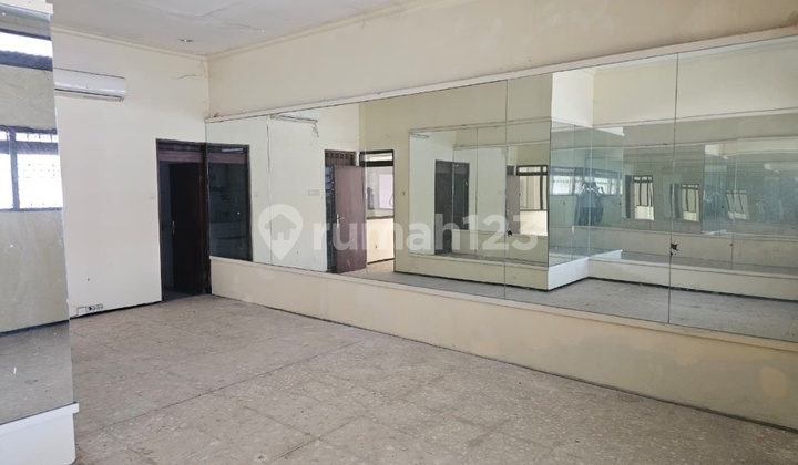 Ngagel Commercial Area, For Sale or For Rent. Second Road. Wide Street. 2