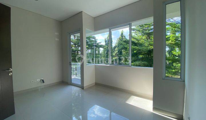 Rumah Unfurnished  Bagus SHM - Sertifikat Hak Milik di Cluster ingenia kawasan Eminent , BSD City 2