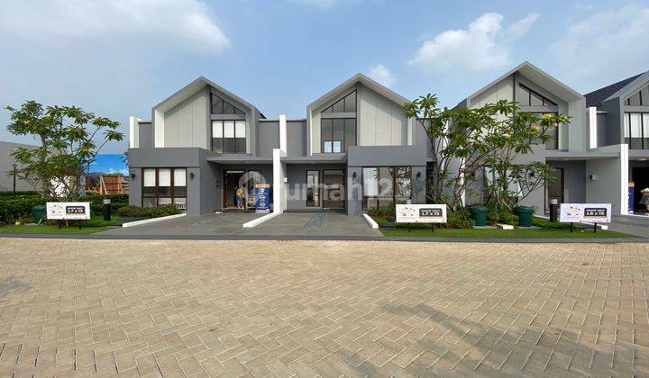 Rumah Bagus Unfurnished di Cluster Gardenia Di Paramount Petal , Tangerang 1