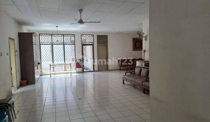 Rumah Bagus Semi Furnished SHM di Sektor 1B-Gading Serpong, Tangerang 1