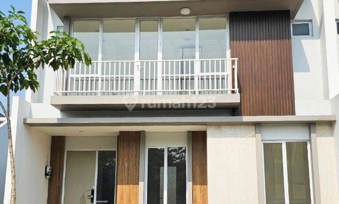 Rumah 2 Lantai 8x18 Bagus Unfurnished di Cluster Nara Village Gading Serpong, Tangerang 1