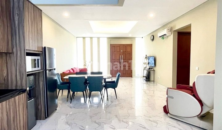 Rumah Minimalis Mewah Design Premium Pulomas 8X18