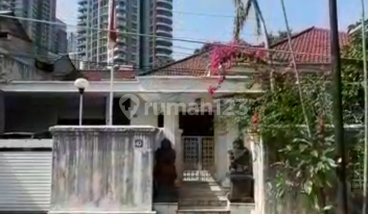 Jual Murah Rumah SHM di Samping Lippo Mall Kemang 2