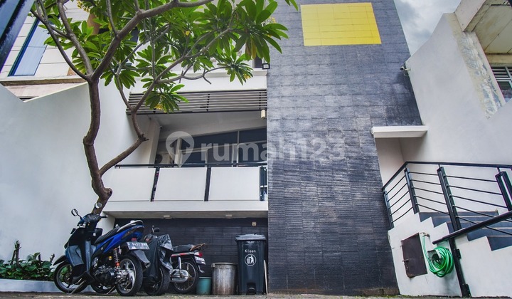 Jual Rumah Kost Kemanggisan Full 20 Kamar Jual Rumah Kost Kemanggisan Full 20 Kamar