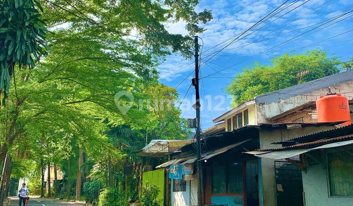 Dijual Rumah Hitung Tanah di Permata Hijau Kebayoran Lama Jakarta Selatan