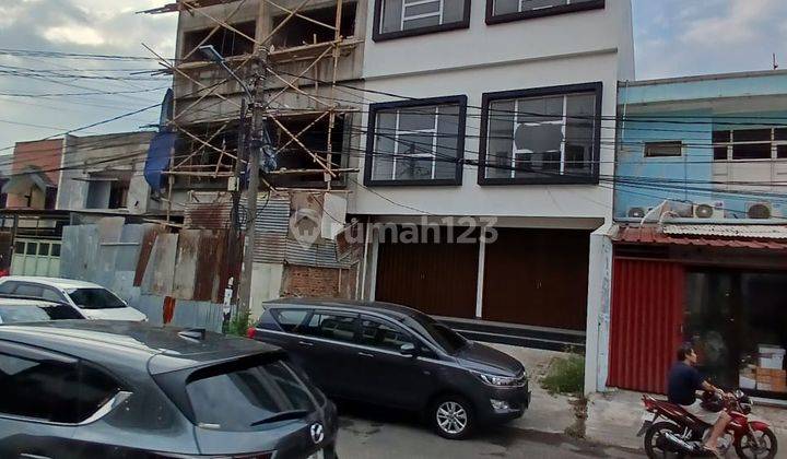 Dijual Ruko Baru Taman Ratu Blok B, Jakarta Barat 1