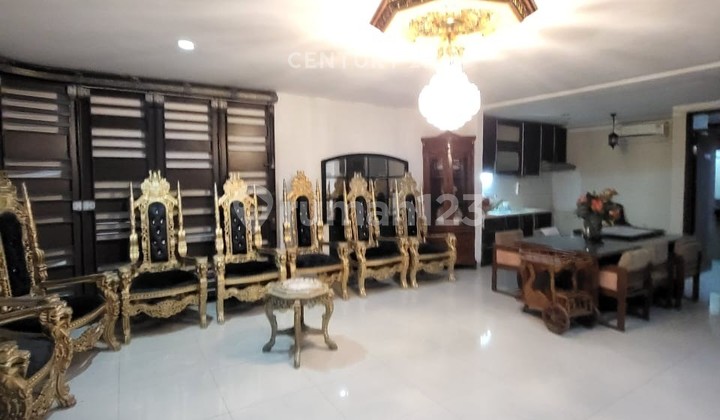 Disewakan Rumah Furnished 2 Lantai Di Kebayoran Bintaro SC16245 1