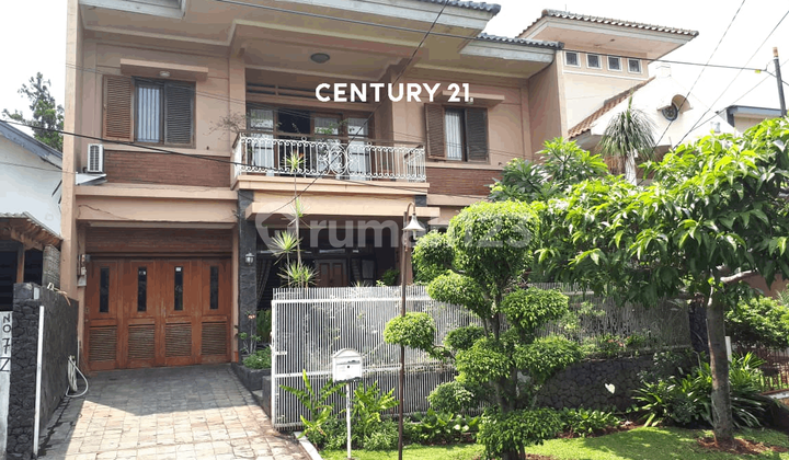 2-Story House in Sector 2 Bintaro Az 17886