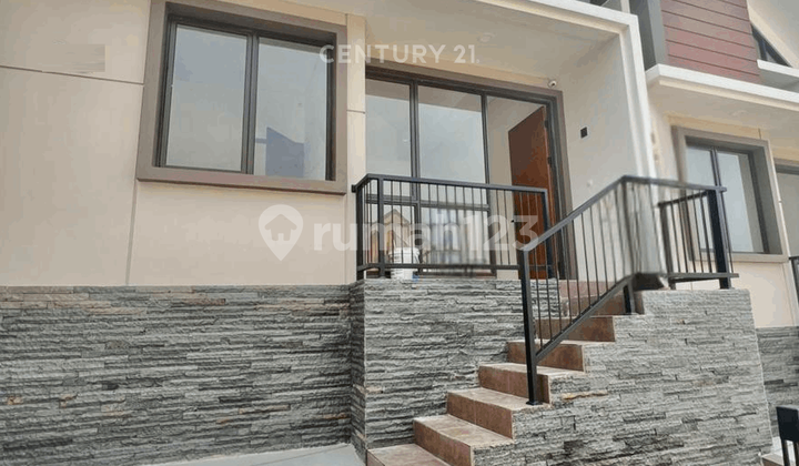 Rumah Brand New 15 Lantai di Sentul Bogor Rn17481 1