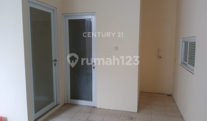  Disewakan Rumah Luas 105 Di Serua Indah Ciputat Iw16998 2