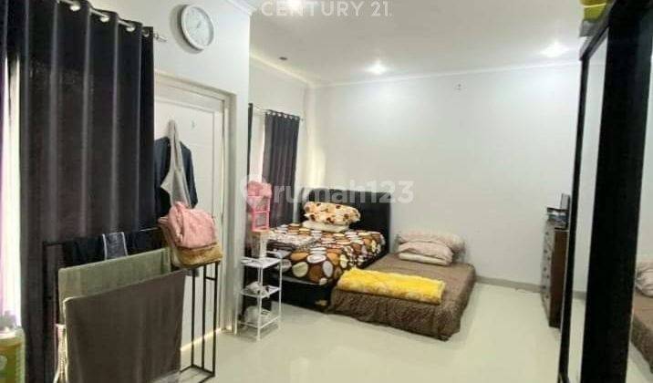 Rumah Cantik 2 Lantai Hook Furnished Dekat Stasiun Ra14493 2