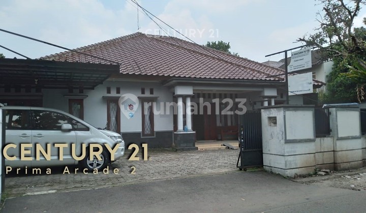 Well-Maintained House Strategic Location In Pondok Cabe DR17090
