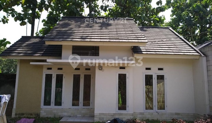 House in Cluster Near Train Station Dm17057 House in Cluster Near Train Station Dm17057