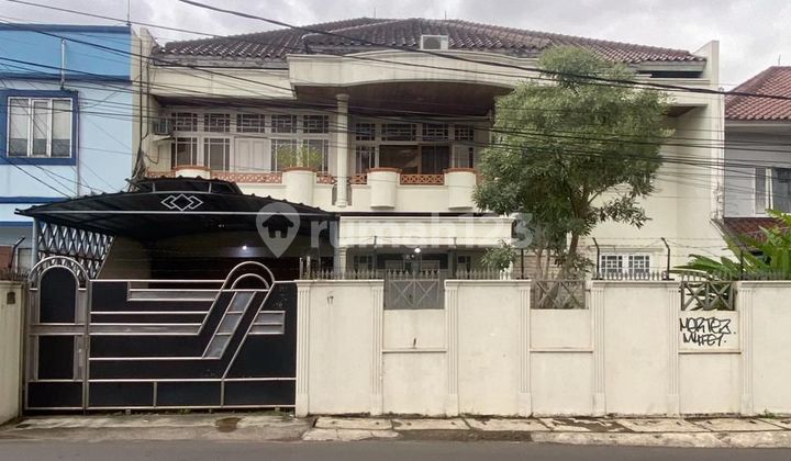 Rumah Pinggir Jalan Cocok Kantor,Usaha di Bintaro Jaksel