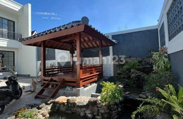 Villa Nyaman Asri Pemandangan Gunung Di Bandung