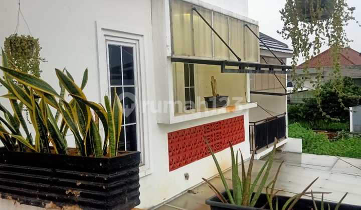 Rumah 3 Lantai Terawat Bersih Dan Siap Huni Jatiwaringin 2