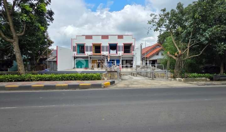 Ruko Baru Siap Huni Cocok untuk Kantor atau Klinin bisa Beli 4 Ruko