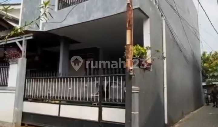Rumah Strategis Dan Siap Huni Dalam Kota Bekasi Rumah Strategis Dan Siap Huni Dalam Kota Bekasi