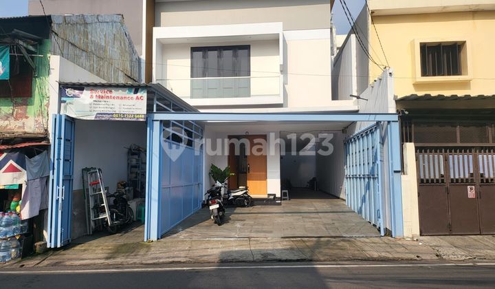 Rumah Plus Tempat Usaha Jakarta Pusat