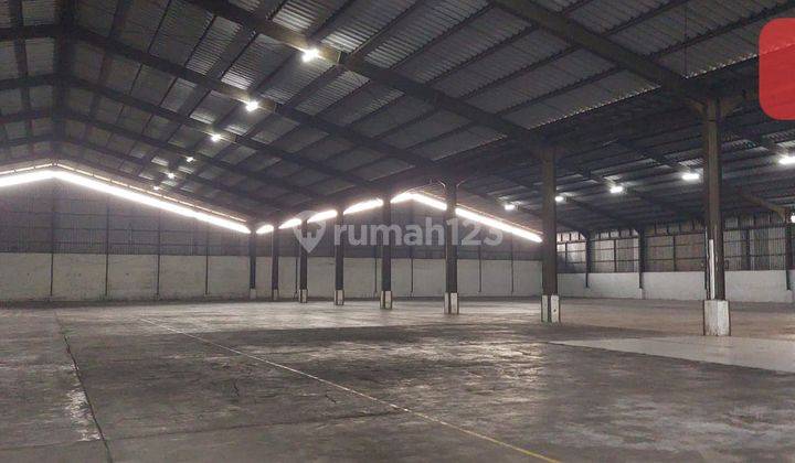 Disewakan Gudang di Kawasan Industri Jatake Luas Tanah 6000 M² Rp. 40 Rb m² 1