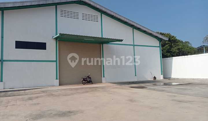 Warehouse For Sale In the Curug Gunung Sindur Area Warehouse For Sale In the Curug Gunung Sindur Area