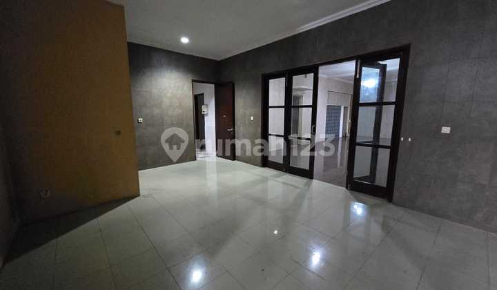 Di Jual Rumah di Sutra Buana Alam Sutra Tangerang