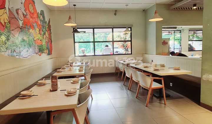 Dijual Rumah Untuk Usaha Boulevard Selatan 2