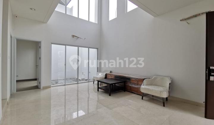 Disewakan Rumah Metland Cyber Puri, 120, Hook Disewakan Rumah Metland Cyber Puri, 120, Hook