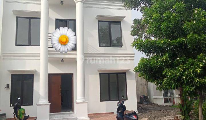 Dijual Rumah 2 Lantai Bagus di Pinewood Banjar Wijaya, Tangerang 1