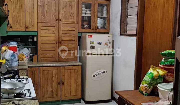 Dijual Rumah Komplek Strategis Dekat Mrt Dan Tol Veteran 2