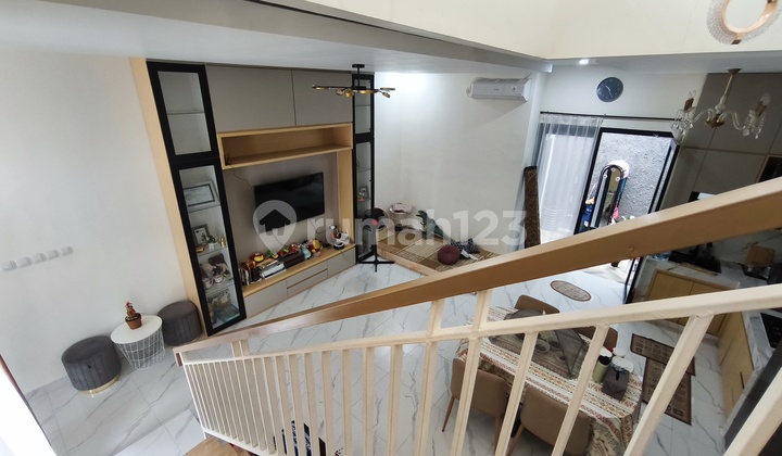 Dijual Rumah Putih Di Legoso Ciputat Cluster 2