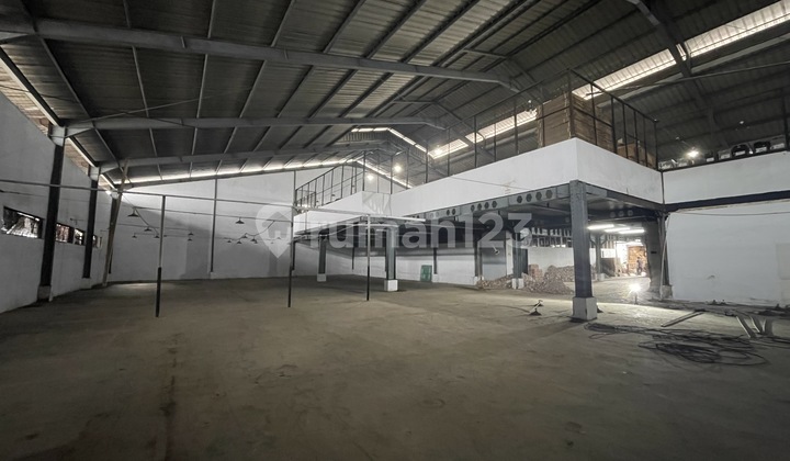 DIJUAL GUDANG KAPUK KAMAL ,Siap Pakai AKSES CONTAINER 40ft BEBAS BANJIR !! 5274 m² HP - Hak Pakai Gudang