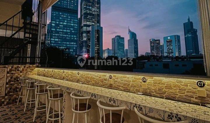 DISEWAKAN CAFE ROOFTOP SETIABUDI VIEW CANTIK FURNISHED AREA RAMAI Ruang Usaha di Setiabudi Furnished 150 m² 1