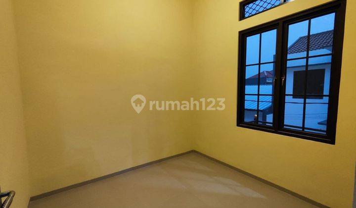 Rumah Mewah Megah Premium di Kalisari Pasar Rebo Jakarta Timur 2