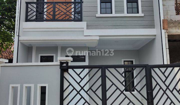 Rumah 2 Lantai Free Biaya Murah di Pancoran Mas Depok Dekat Tol Desari 2