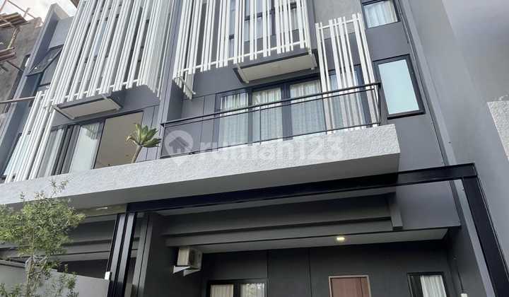 Fresh Project Rumah Mewah Elegan Premium di Jagakarsa Jakarta Selatan 2