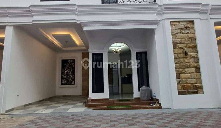 Rumah Ready Cluster di Perbatasan Jagakarsa dan Kebagusan Jakarta Selatan 1