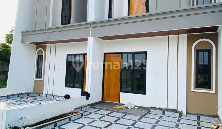 Rumah Mewah 2 Lantai 4 Kamar Tidur Strategis Dekat Mcd Bojong Sari Depok Rumah Mewah 2 Lantai 4 Kamar Tidur Strategis Dekat Mcd Bojong Sari Depok