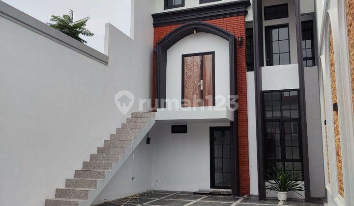 Rumah Design Premium Mewah di Komplek Besar Mampang Pancoran Mas Depok Rumah Design Premium Mewah di Komplek Besar Mampang Pancoran Mas Depok
