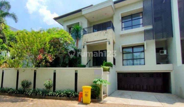 Rumah mewah di cluster the villa's Kebagusan 1 Jakarta Selatan 1