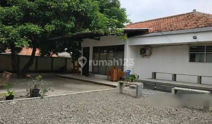 Dijual rumah ada beberapa kios di Kramat jati jakarta timur 2